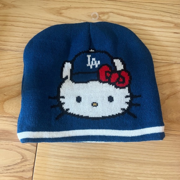 limited Edition LA Dodgers Hello Kitty
Reversible Beanie. 2021 SGA - Picture 1 of 6